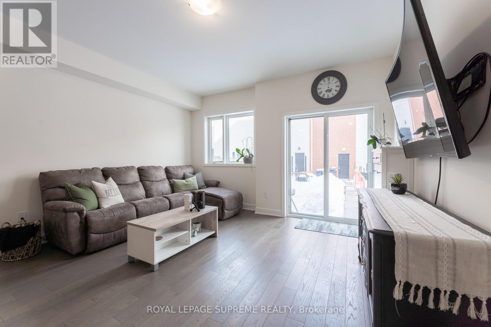 115 William Duncan Road, Toronto, Ontario  M3K 0C7 - Photo 7 - W12054758