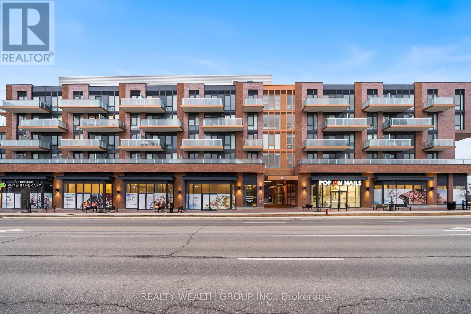 Property at 208 - 215 LAKESHORE ROAD W image 3