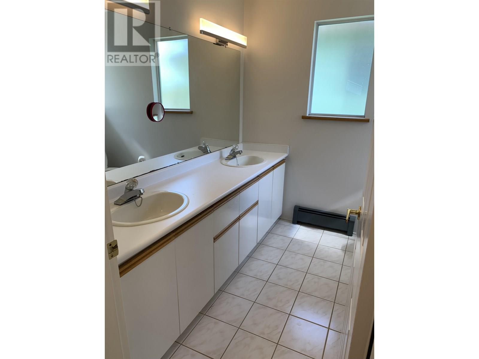 4227 W 14th Avenue, Vancouver, British Columbia  V6R 2X7 - Photo 16 - R2983916