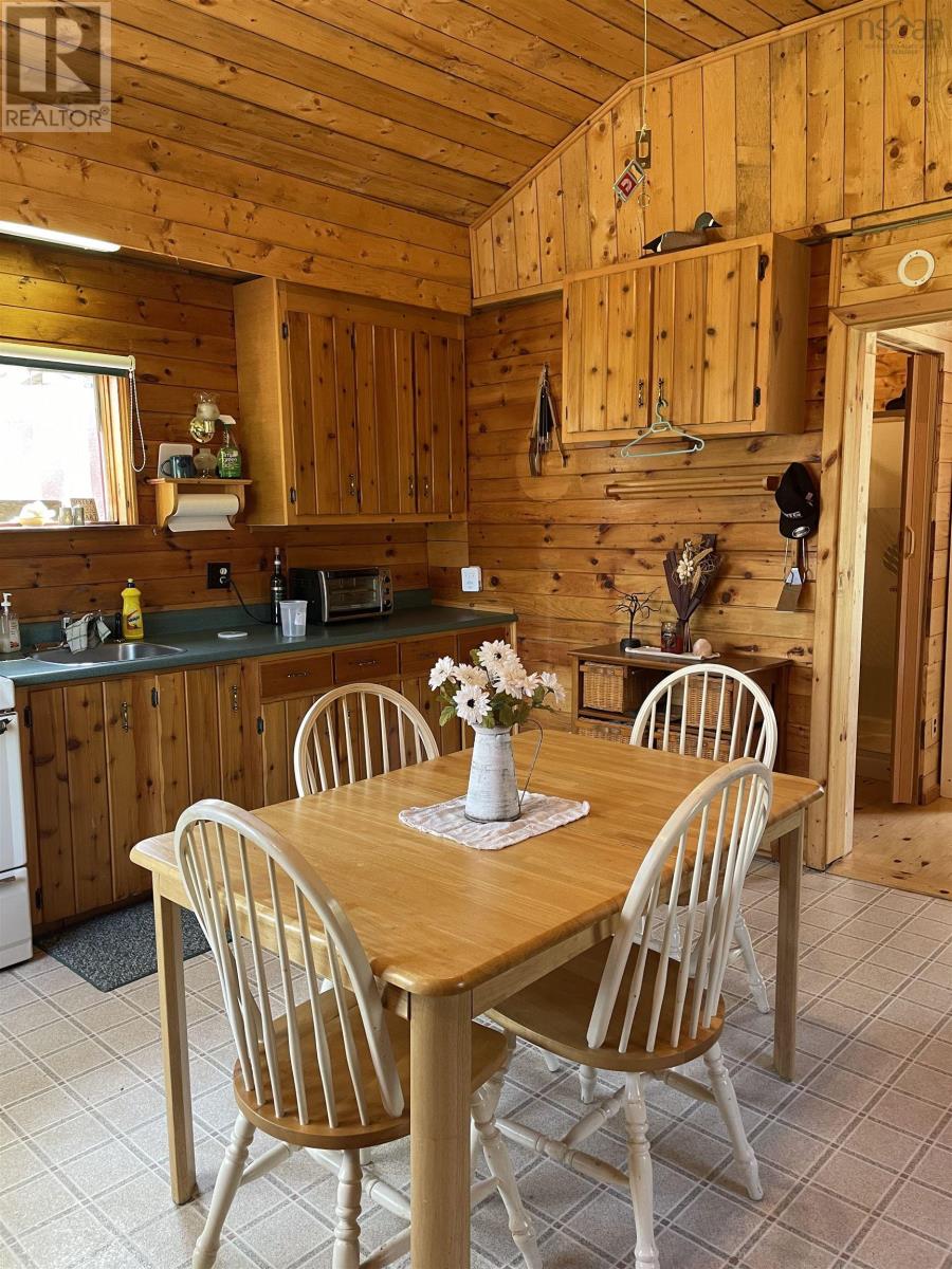 25 Ton Timber Hills Road, Moser River, Nova Scotia  B0J 2R0 - Photo 5 - 202506454