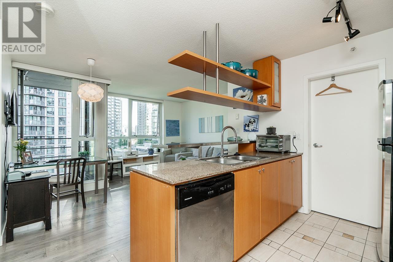 1607 1495 Richards Street, Vancouver, British Columbia  V6Z 3E3 - Photo 6 - R2984580