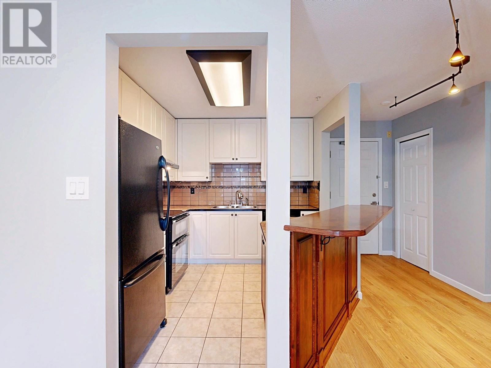 501 1128 Sixth Avenue, New Westminster, British Columbia  V3M 6V8 - Photo 7 - R2984581