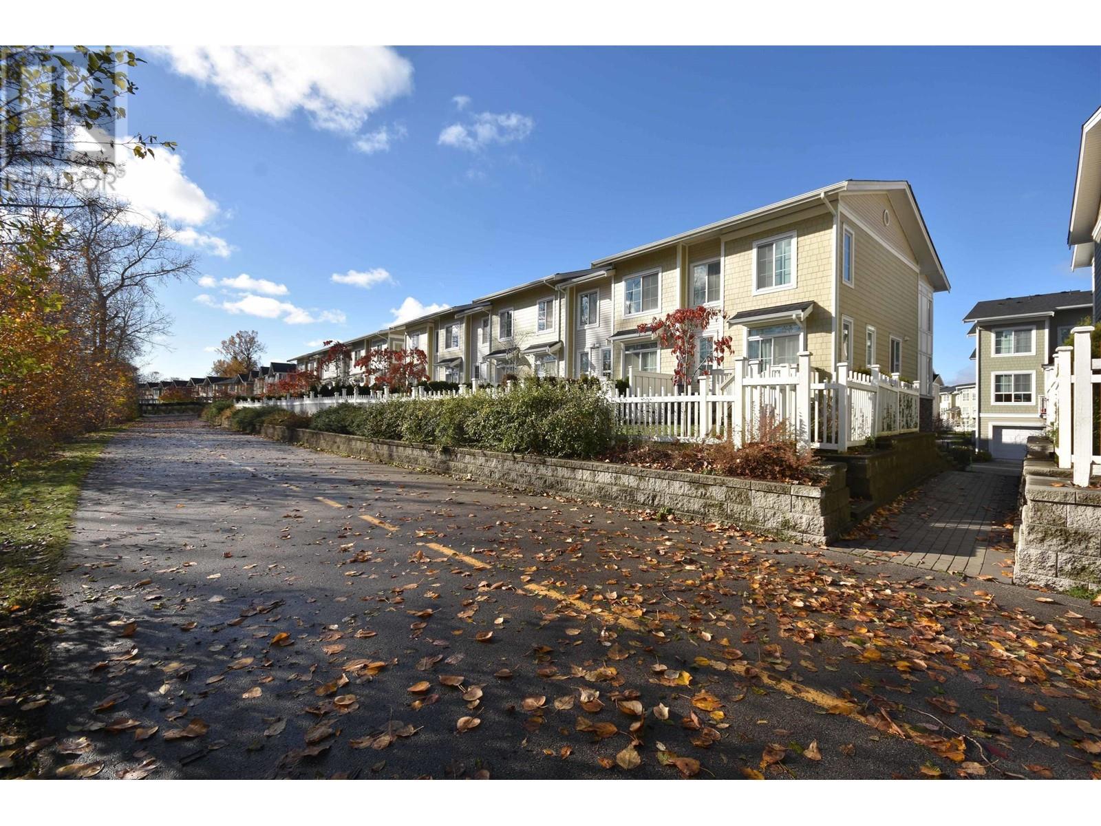 Property at 36 5551 ADMIRAL WAY image 1