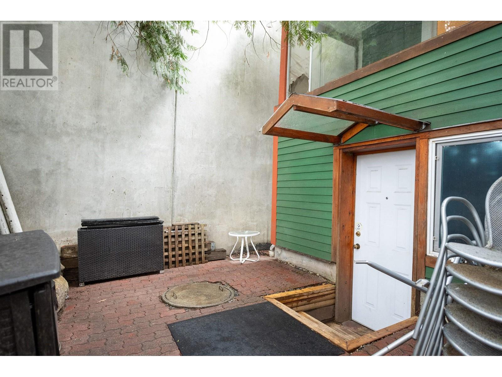 1828 Triumph Street, Vancouver, British Columbia  V5L 1K3 - Photo 21 - R2984576