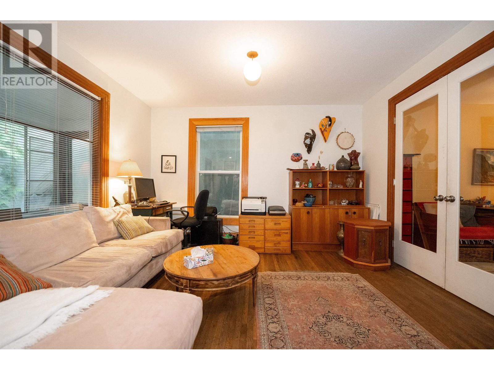 1828 Triumph Street, Vancouver, British Columbia  V5L 1K3 - Photo 5 - R2984576
