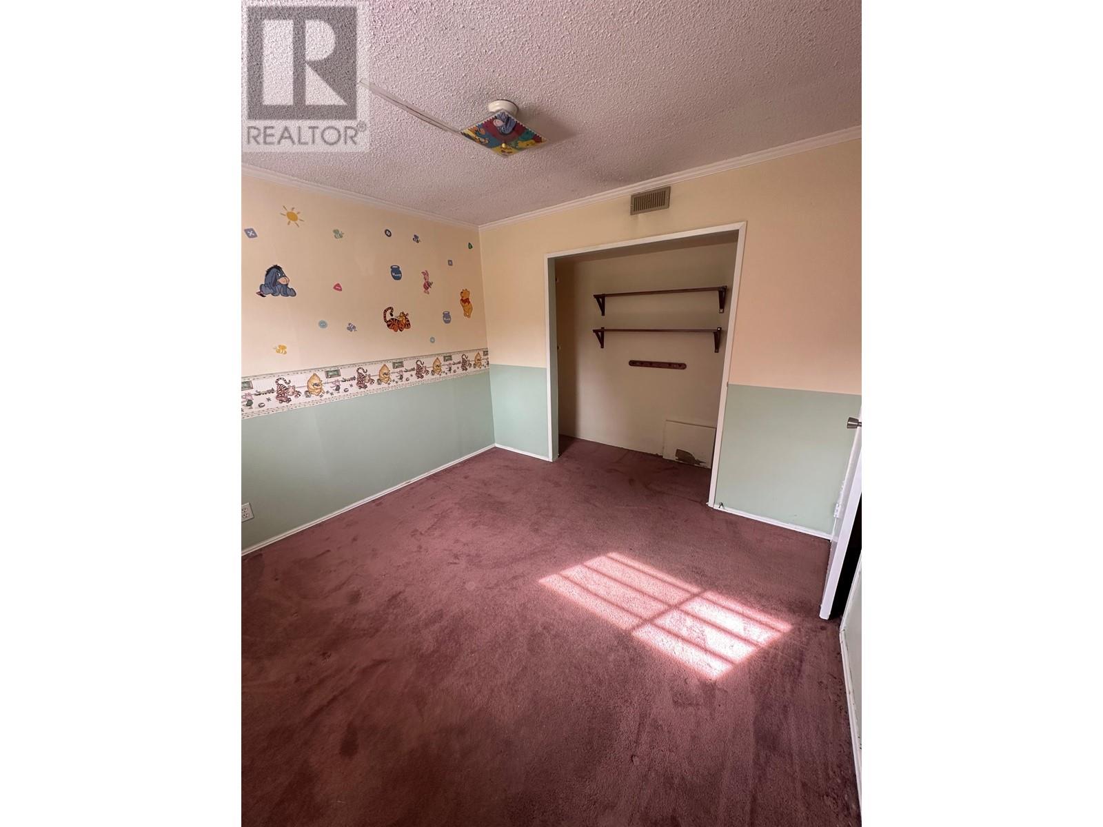7942 Lakefield Drive, Burnaby, British Columbia  V5E 3W8 - Photo 13 - R2984523