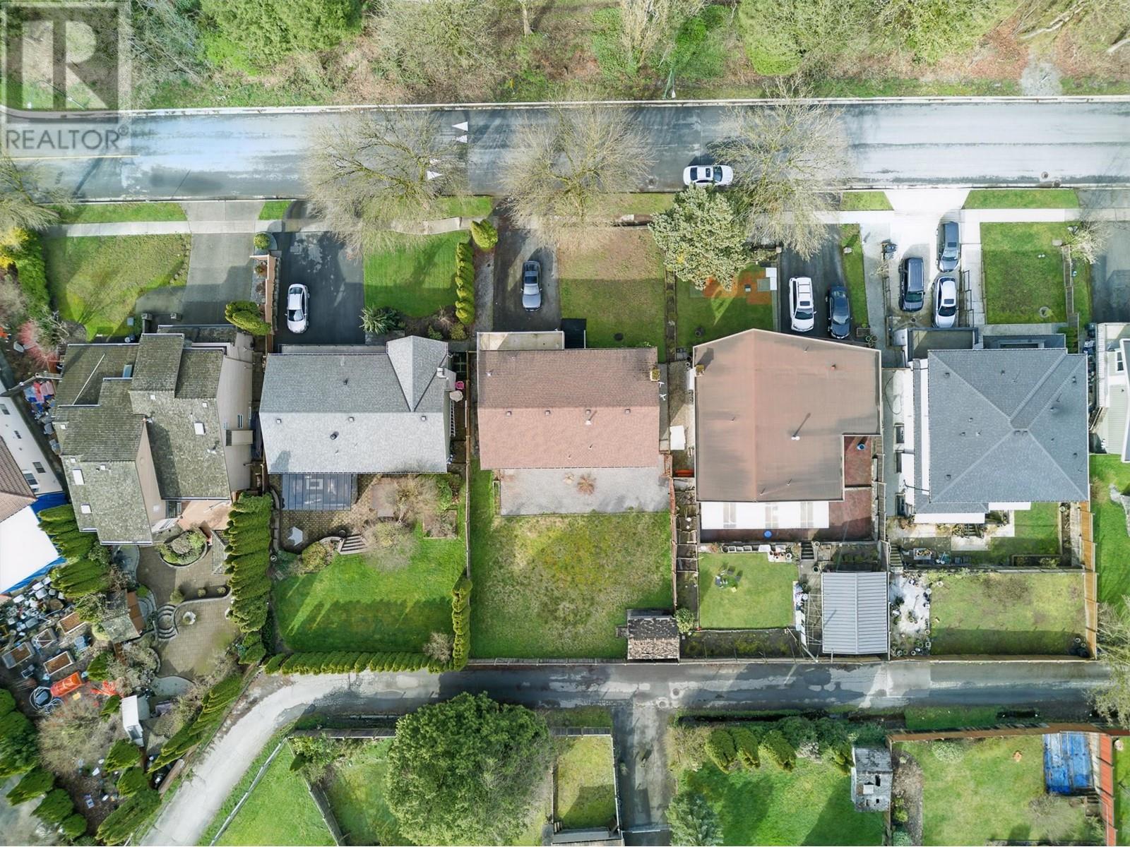 7942 Lakefield Drive, Burnaby, British Columbia  V5E 3W8 - Photo 19 - R2984523