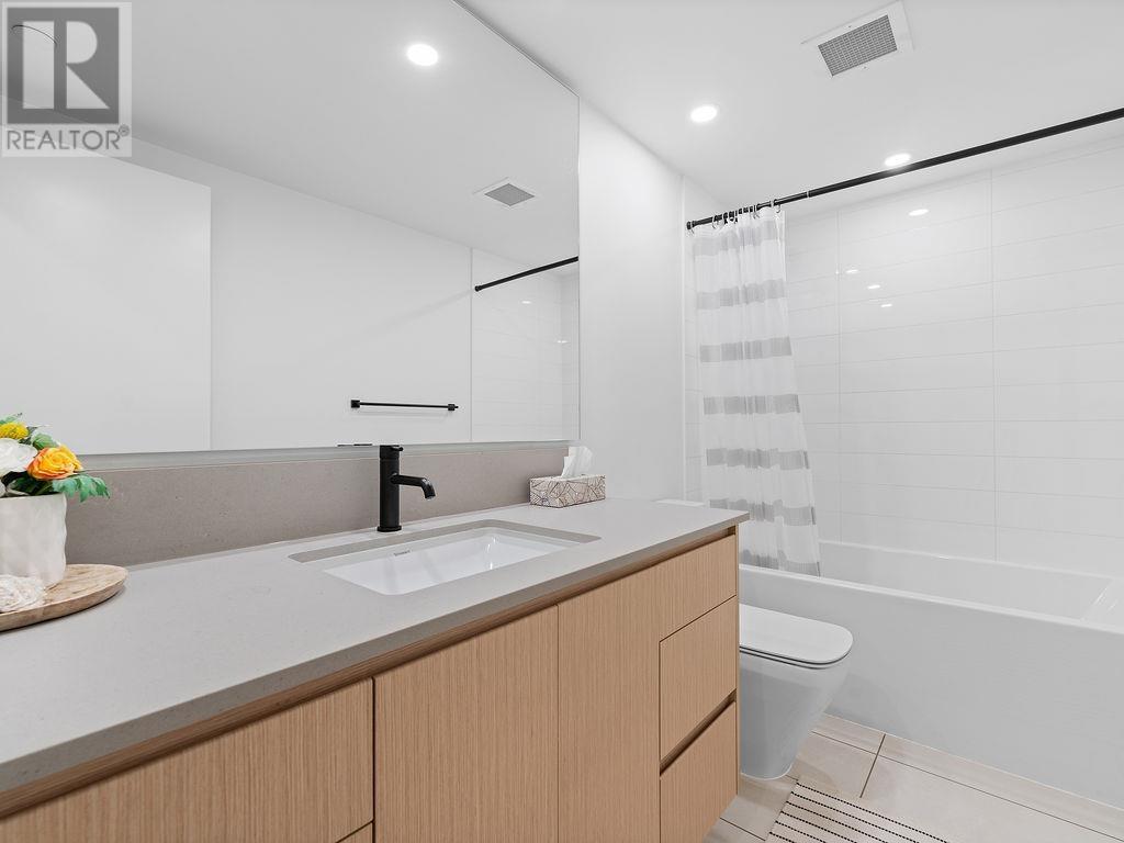 50 528 E 2ND STREET, North Vancouver real estate listing R2983509 for sale