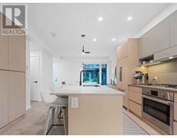 50 528 E 2ND STREET, North Vancouver property photo listing R2983509 for sale