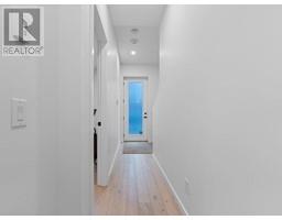 50 528 E 2ND STREET, North Vancouver property photo listing R2983509 for sale