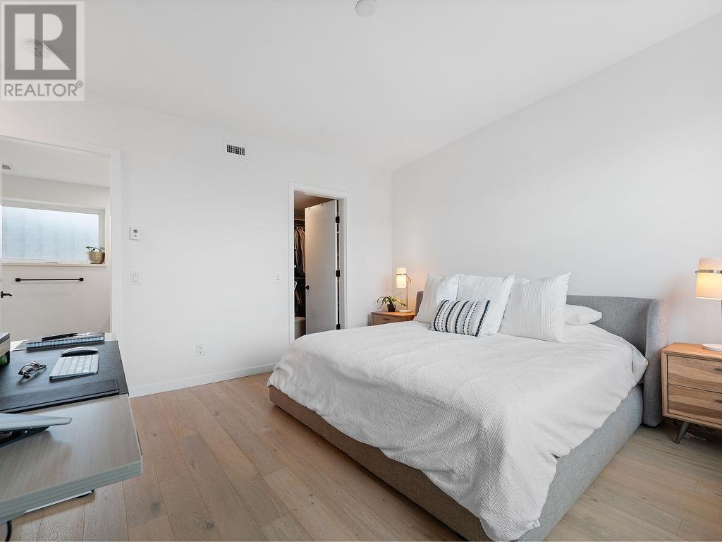 50 528 E 2ND STREET, North Vancouver real estate listing R2983509 for sale