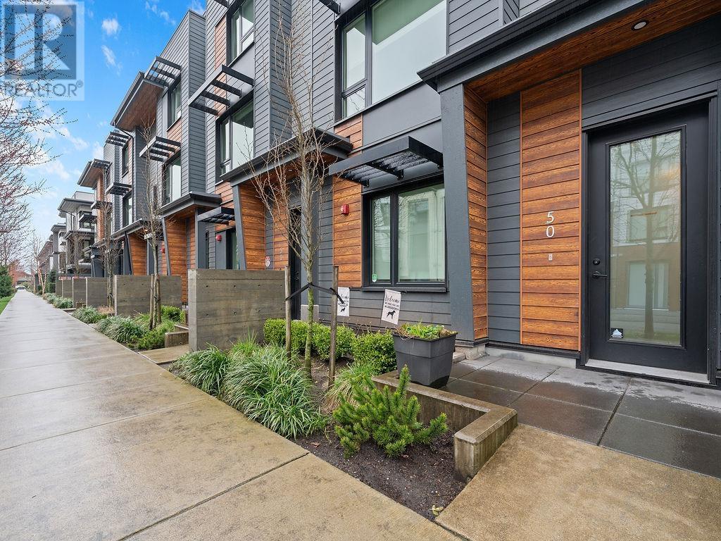 50 528 E 2ND STREET, North Vancouver real estate listing R2983509 for sale