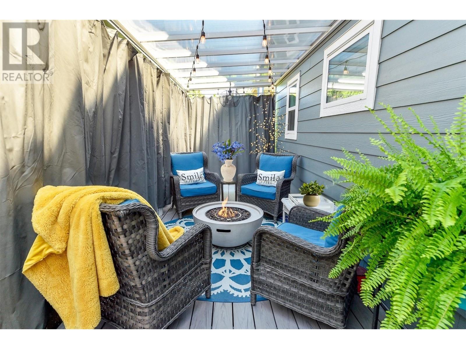 2086 Sage Crescent