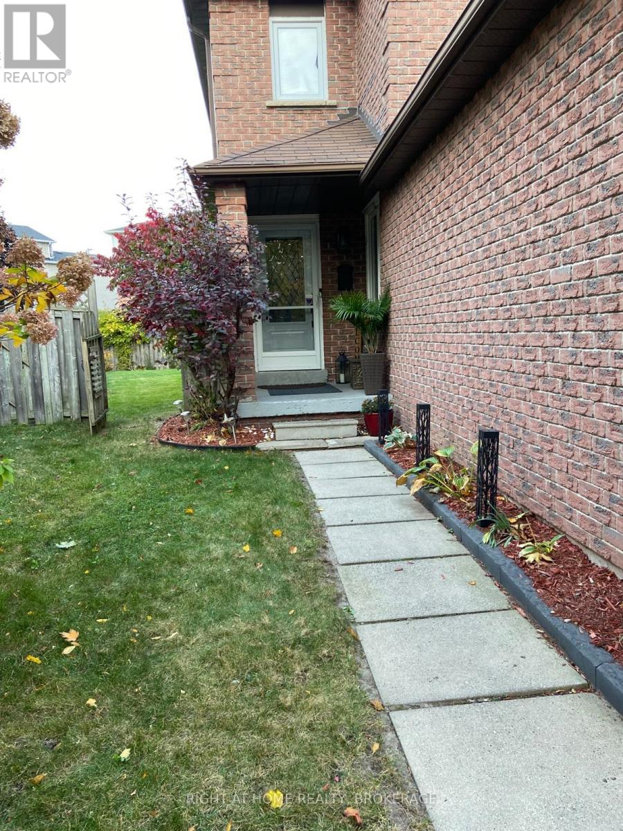 Property at 11 EBERLEE COURT image 3