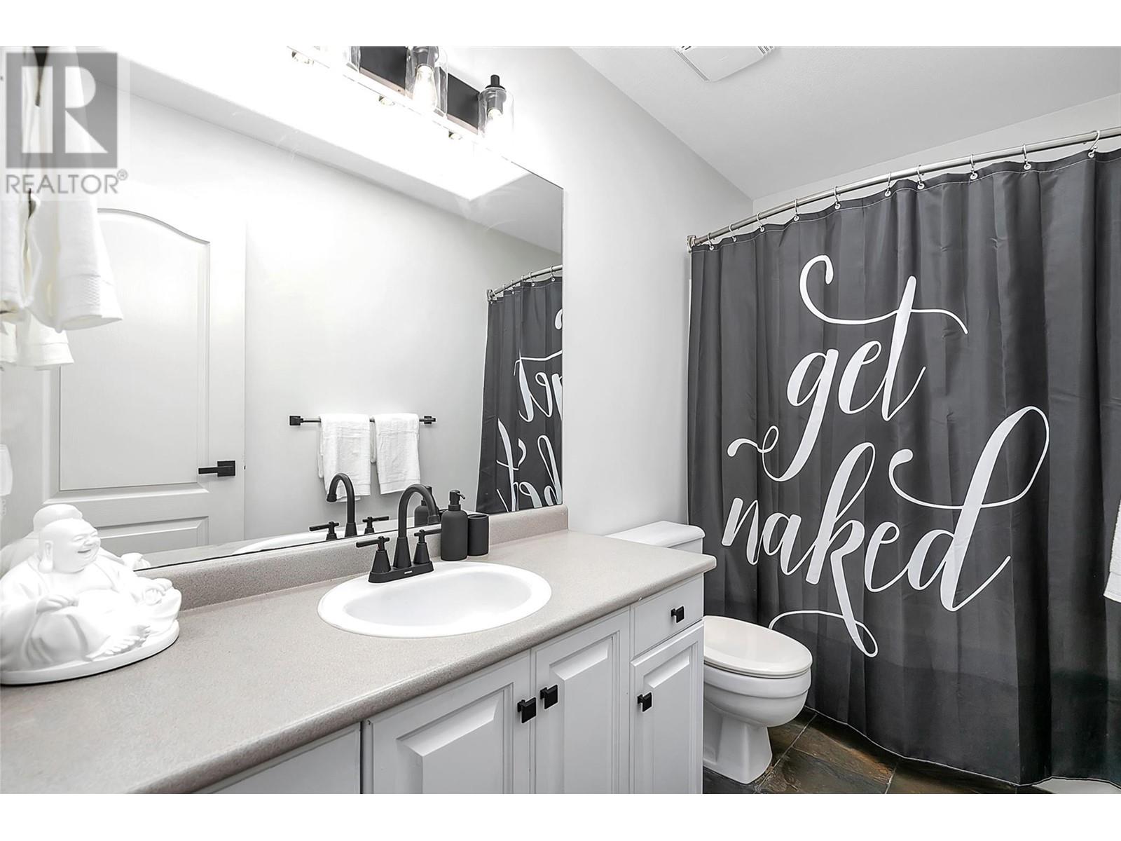 Property at 3625 Empire Place image 3