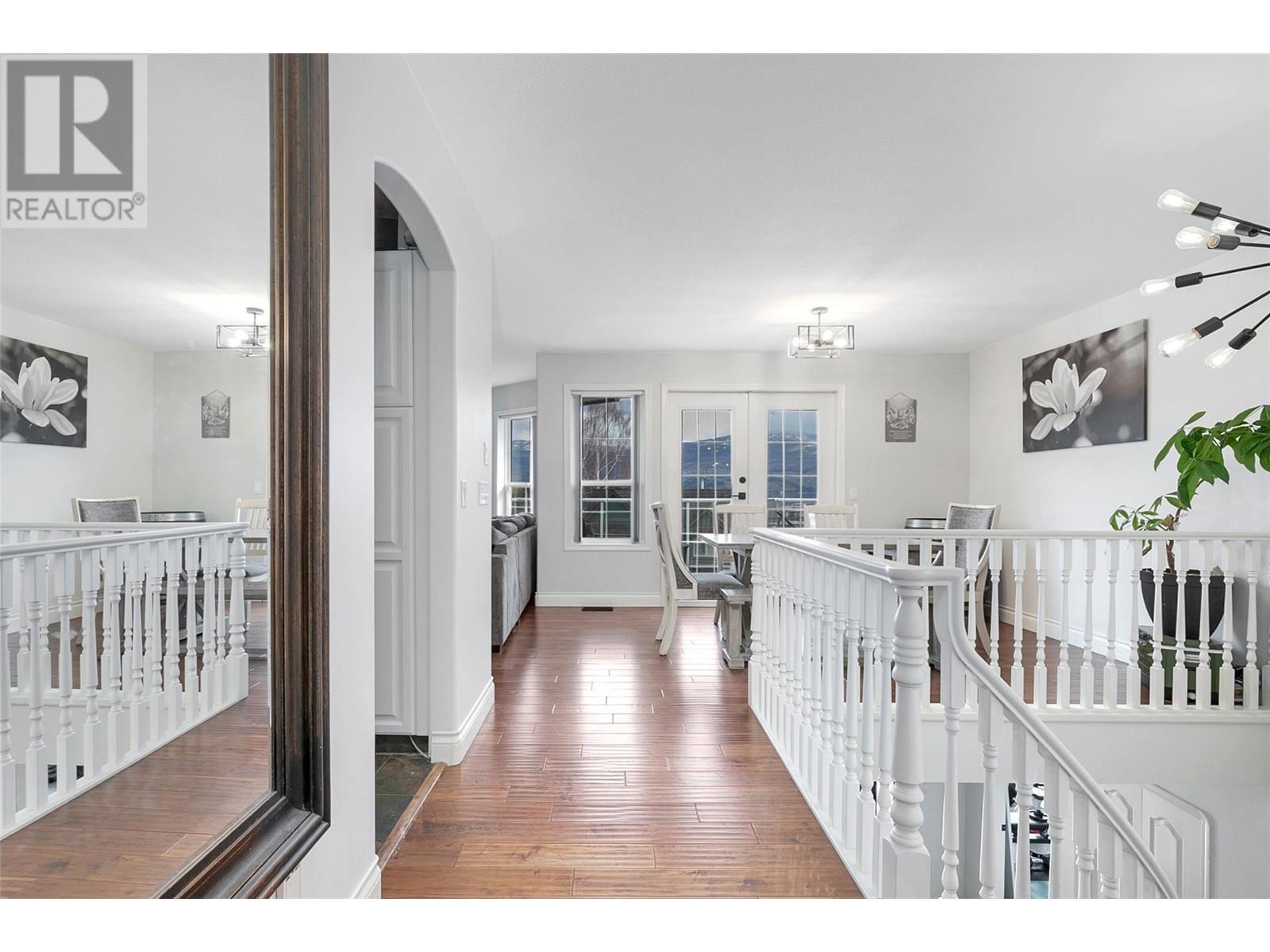 Property at 3625 Empire Place image 5