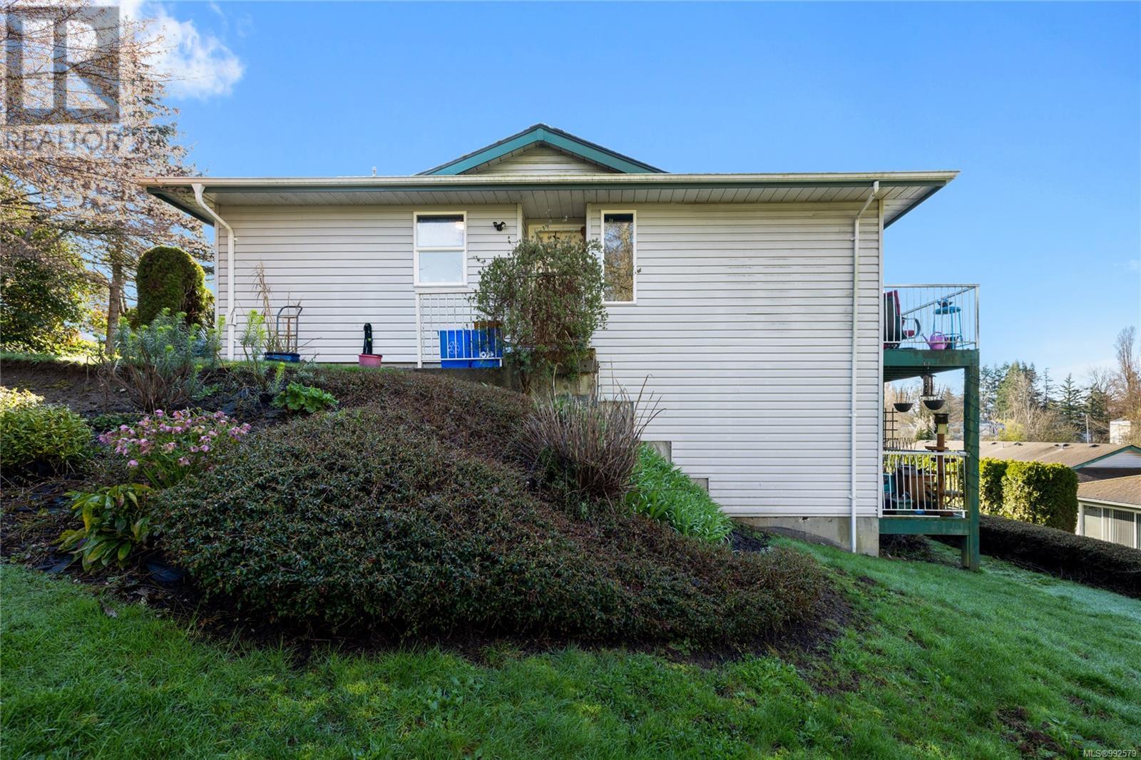 Property at 1 259 Craig St image 4