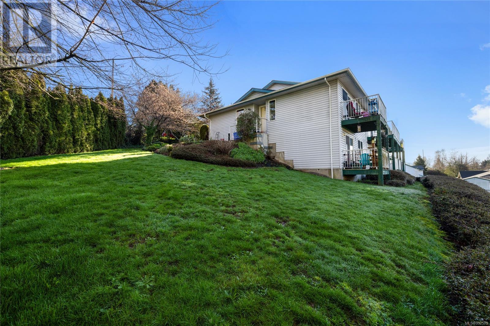 Property at 1 259 Craig St image 3