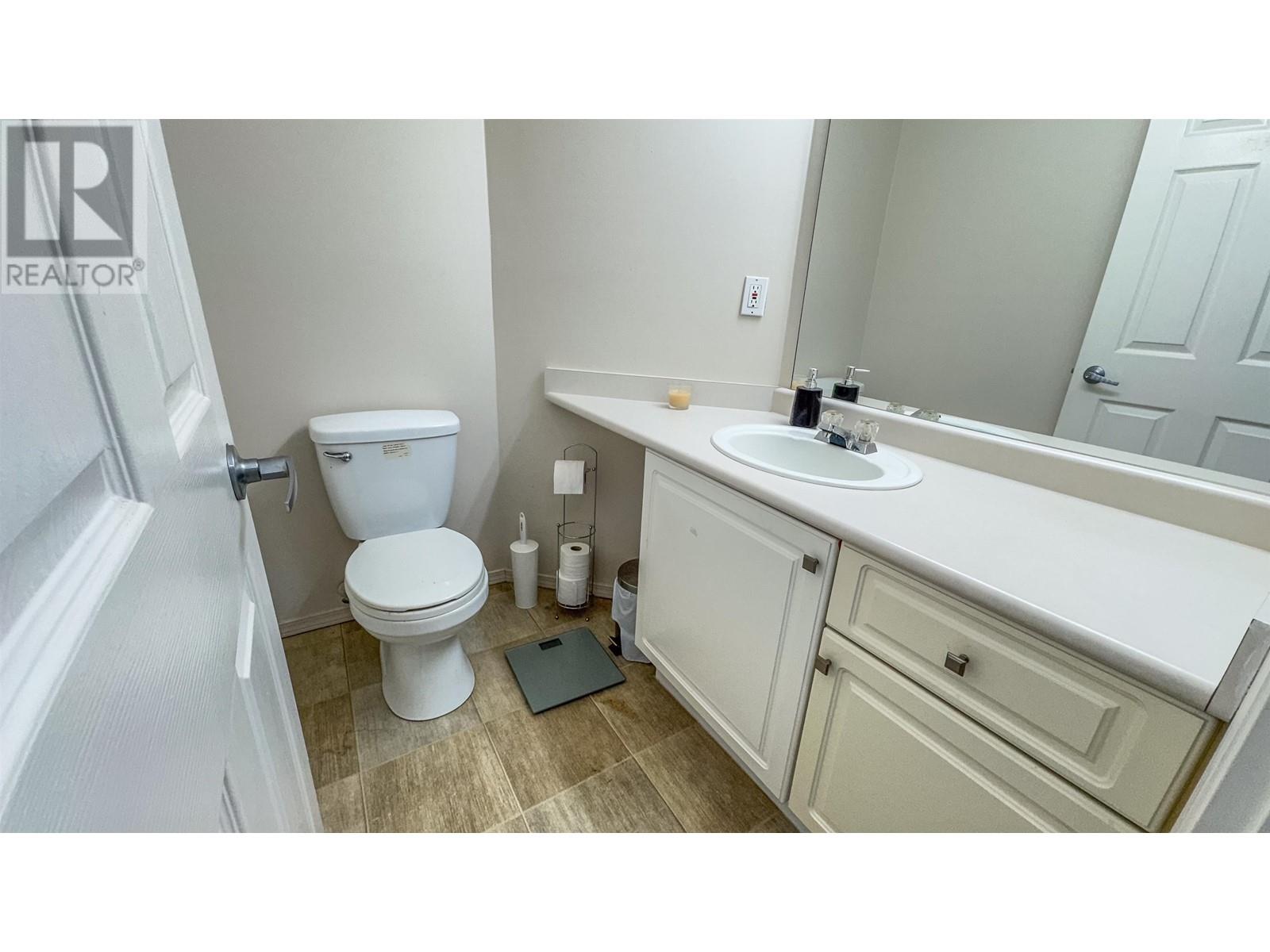 208 22720 119 Avenue, Maple Ridge, British Columbia  V2X 2Z8 - Photo 13 - R2984330