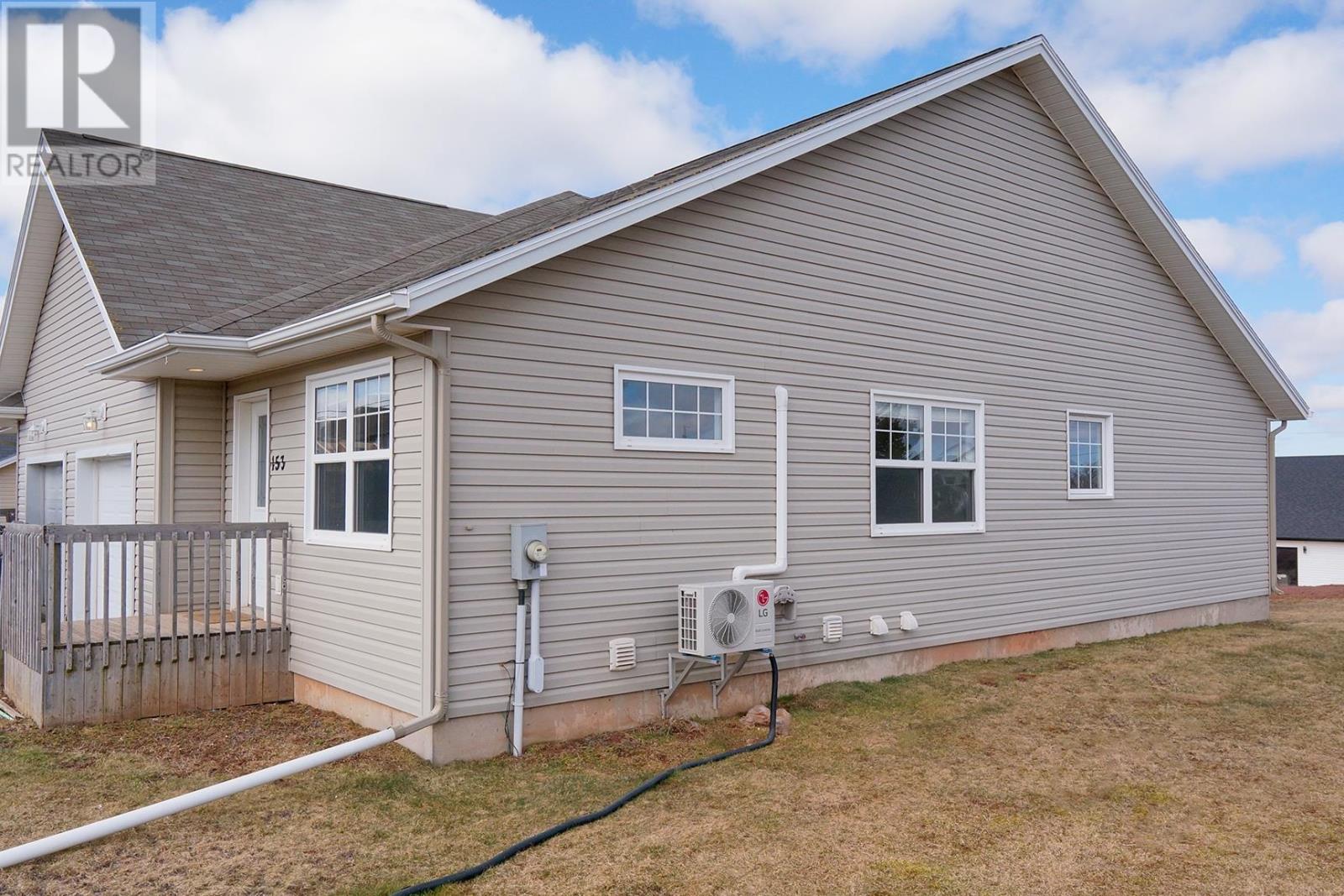 151-153 Heron Drive, Stratford, Prince Edward Island  C1B 0L5 - Photo 24 - 202506458