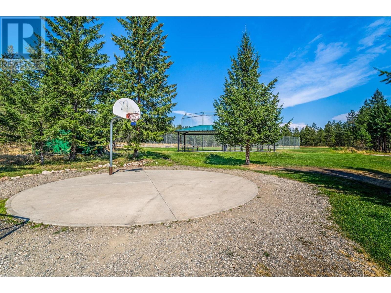 10523 Westshore Road, Vernon, British Columbia  V1H 2B2 - Photo 24 - 10341086