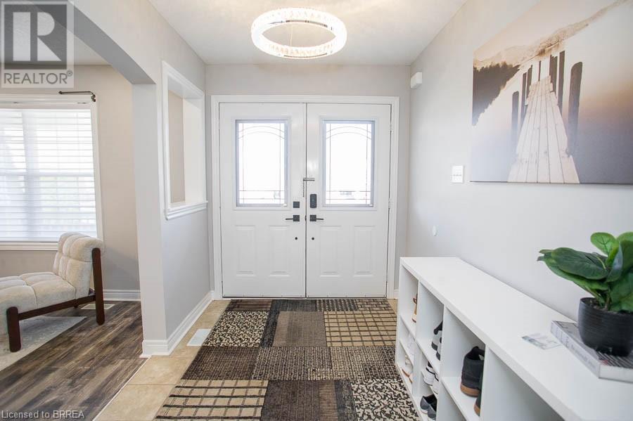 Property at 39 HUNTER Way image 5