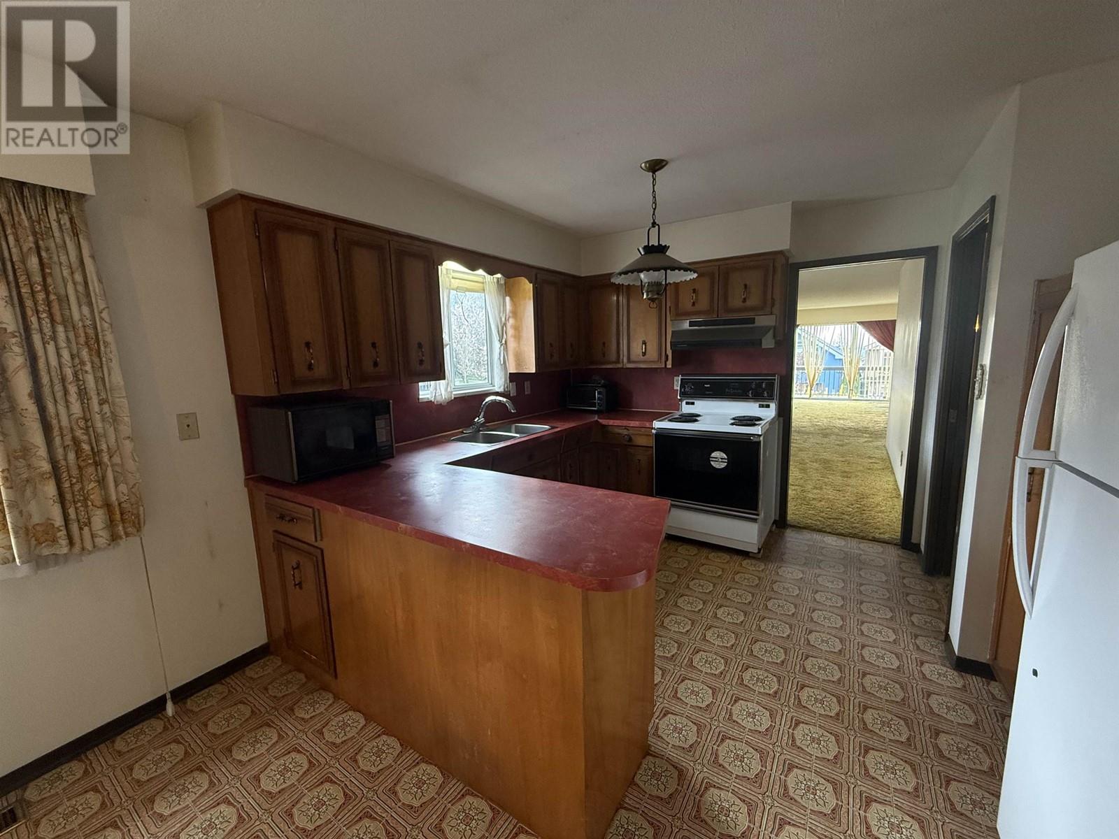 7085 St. George Street, Vancouver, British Columbia  V5X 4N2 - Photo 7 - R2974594