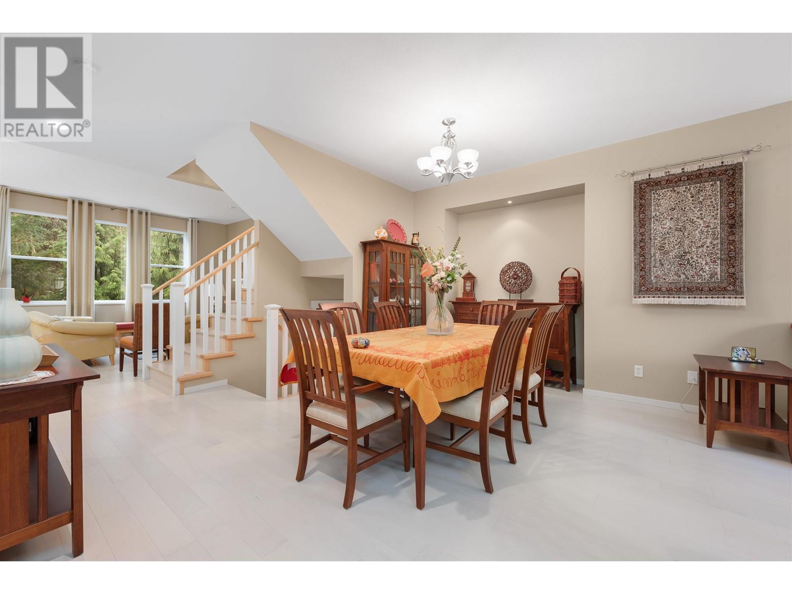 118 Hawthorn Drive, Port Moody, British Columbia  V3H 0C5 - Photo 7 - R2984460