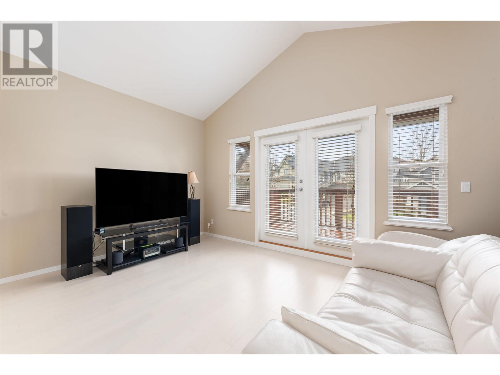 118 Hawthorn Drive, Port Moody, British Columbia  V3H 0C5 - Photo 16 - R2984460