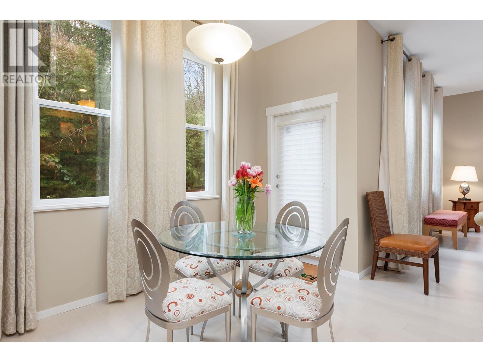 118 Hawthorn Drive, Port Moody, British Columbia  V3H 0C5 - Photo 13 - R2984460