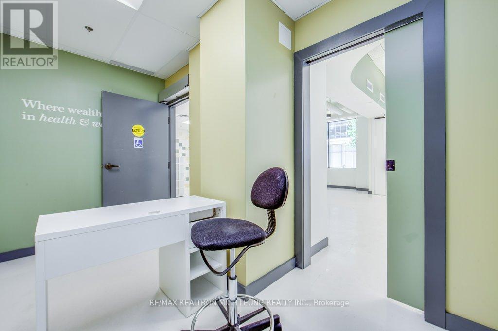 85 Church Street, Toronto (Church-Yonge Corridor), Ontario  M5C 2G2 - Photo 27 - C12054956