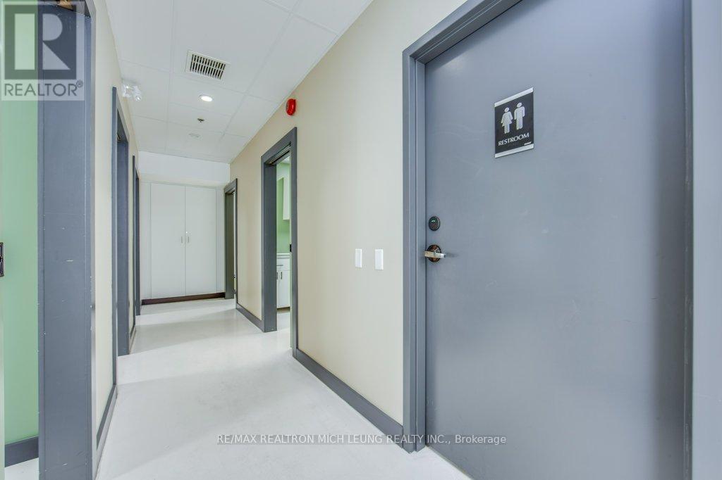 85 Church Street, Toronto (Church-Yonge Corridor), Ontario  M5C 2G2 - Photo 29 - C12054956