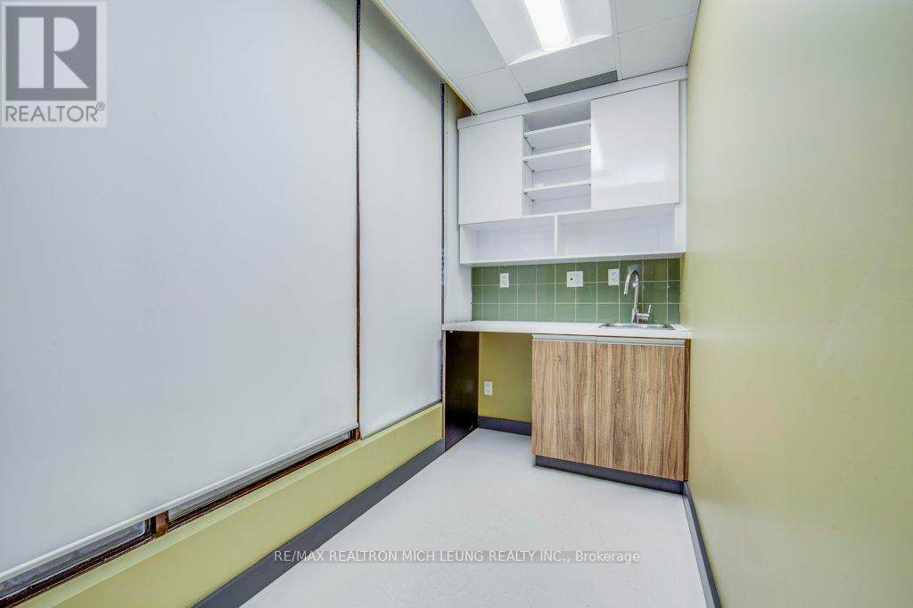 85 Church Street, Toronto (Church-Yonge Corridor), Ontario  M5C 2G2 - Photo 33 - C12054956