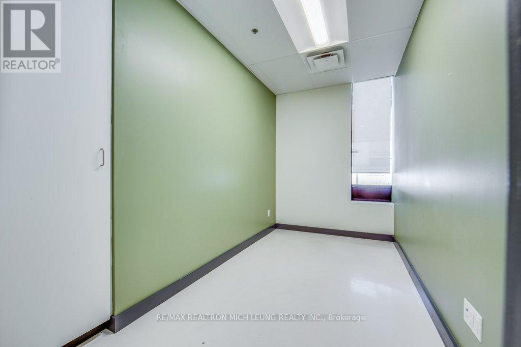 85 Church Street, Toronto (Church-Yonge Corridor), Ontario  M5C 2G2 - Photo 36 - C12054956