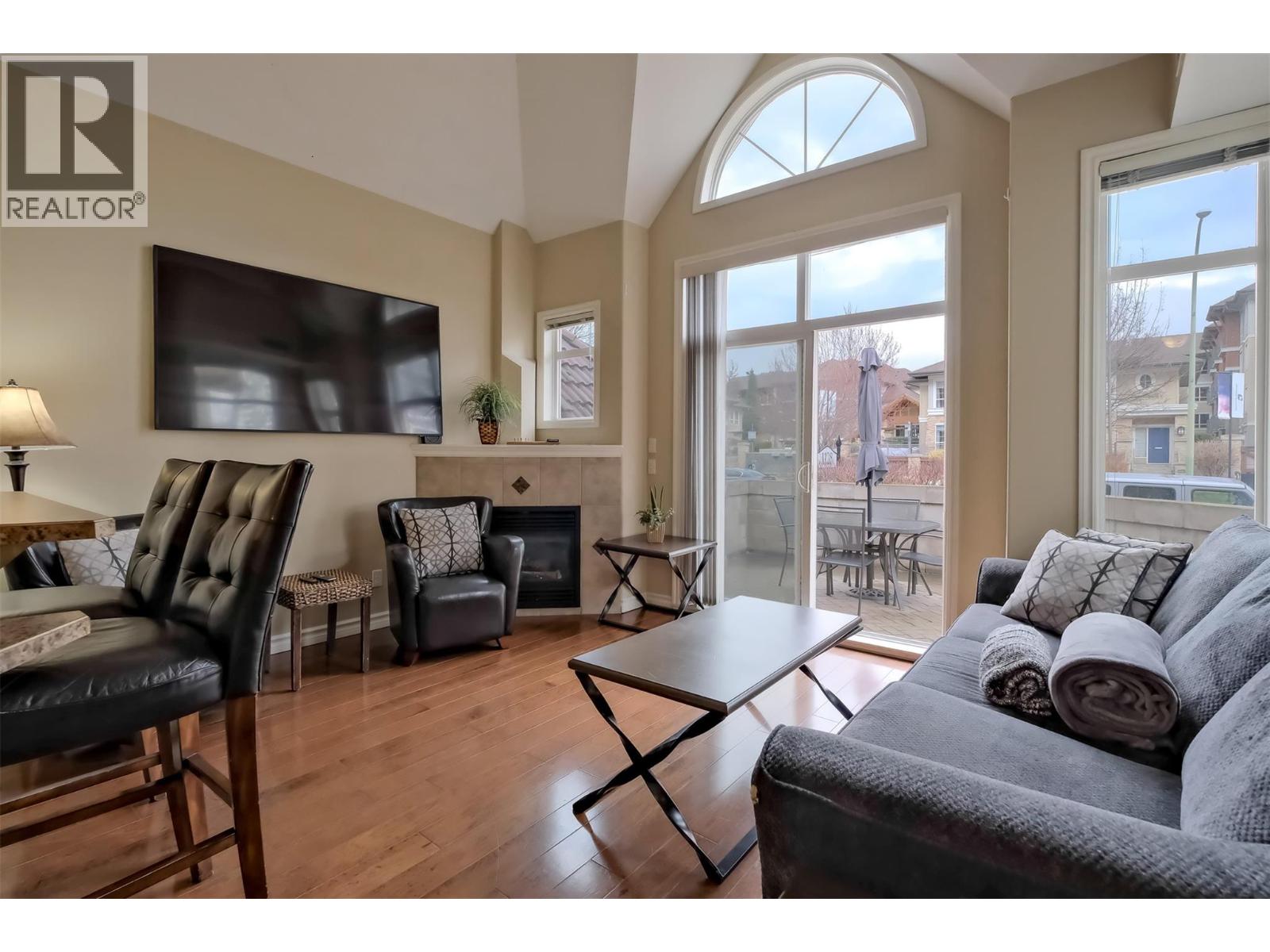 1128 Sunset Drive 101, Kelowna North, Kelowna  by McFadden Real Estate 1128 Sunset Drive 101, Kelowna North, Kelowna