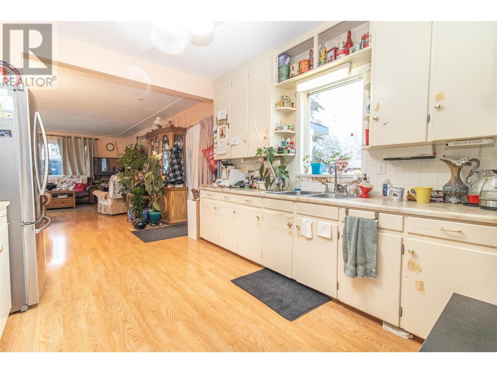 Property at 695 Bell Road image 5
