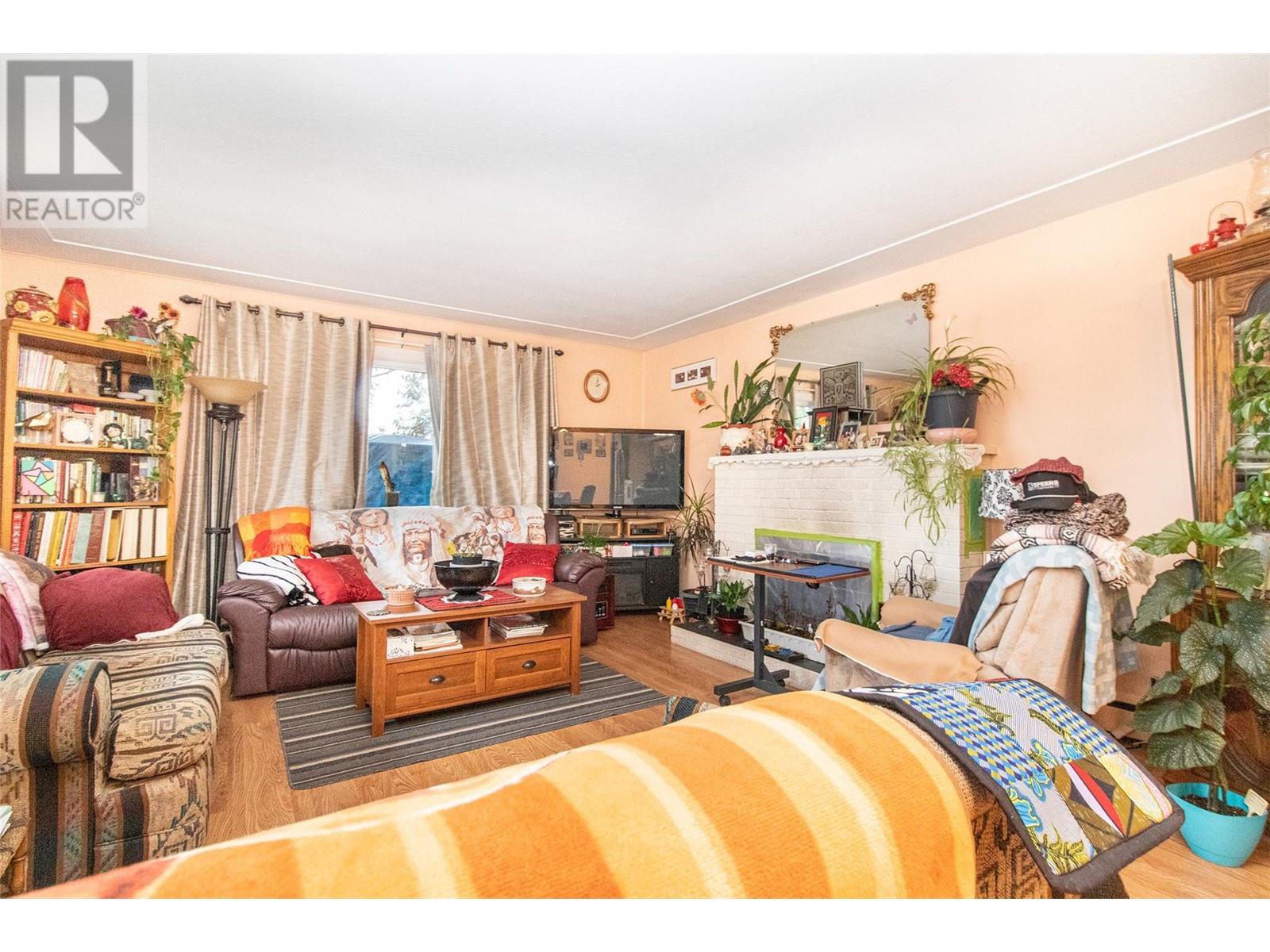 Property at 695 Bell Road image 3