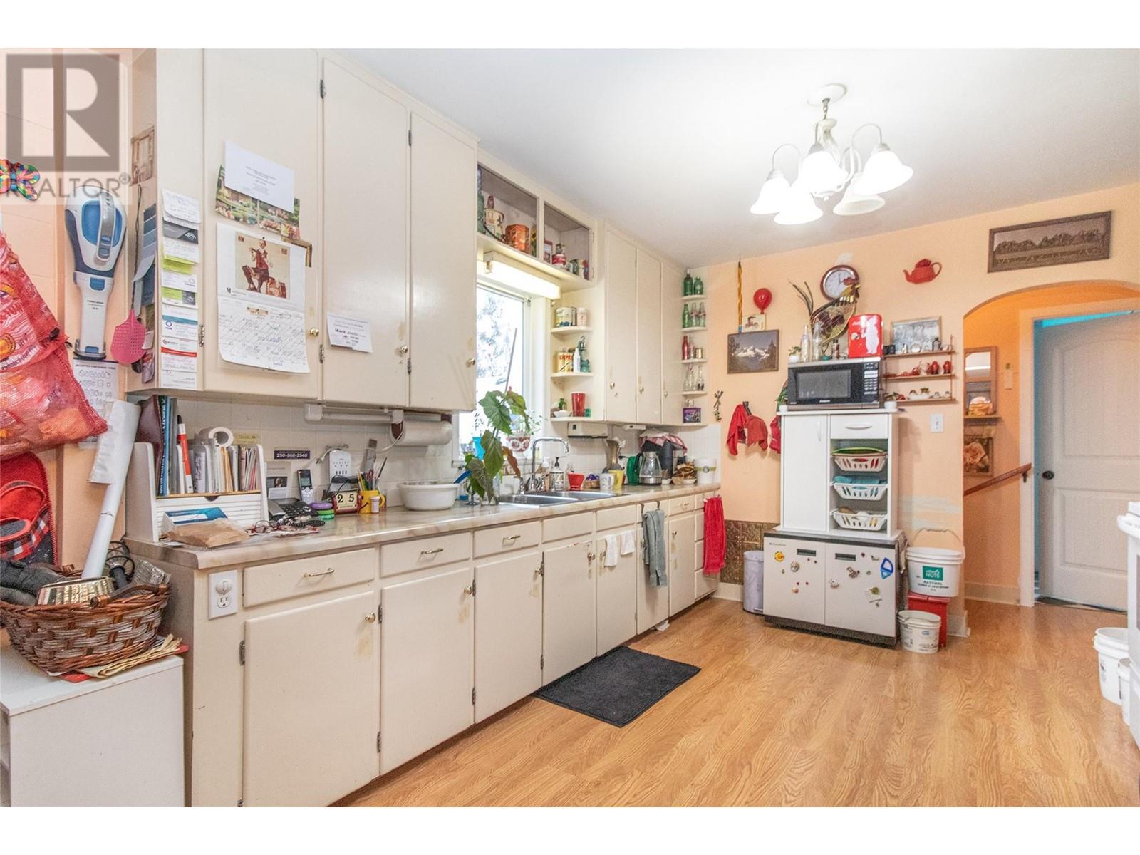 Property at 695 Bell Road image 4