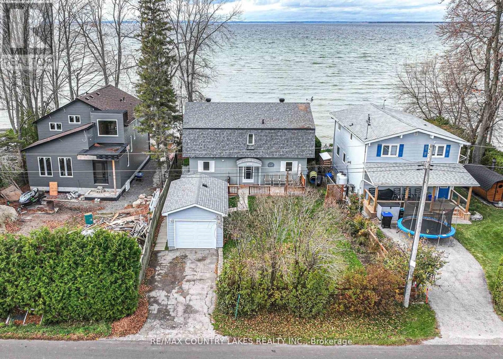 Property at 2102 LAKESHORE DRIVE image 3