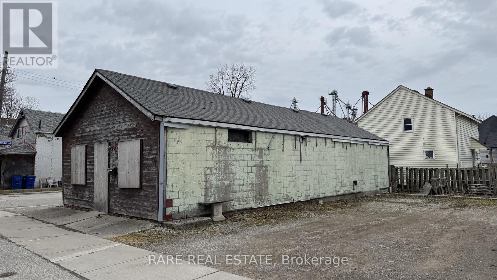 Property at 280 PARK STREET image 1