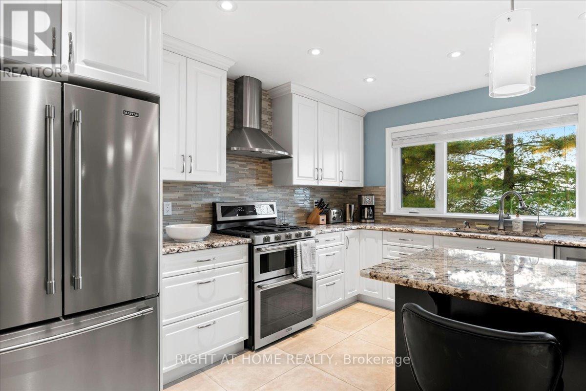 Property at 153 PRINYERS COVE CRESCENT image 5