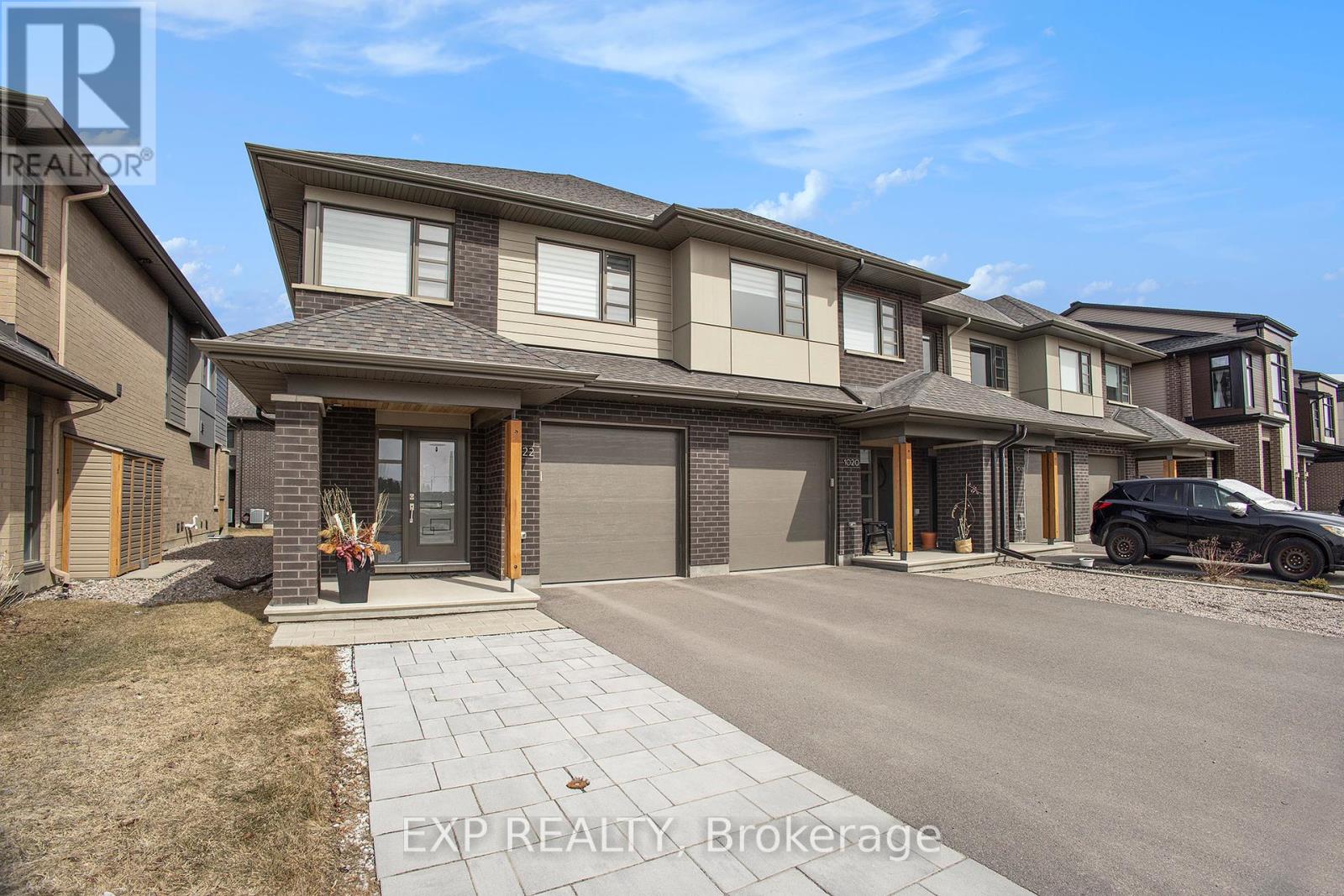 Property at 1022 LUNAR GLOW CRESCENT image 2