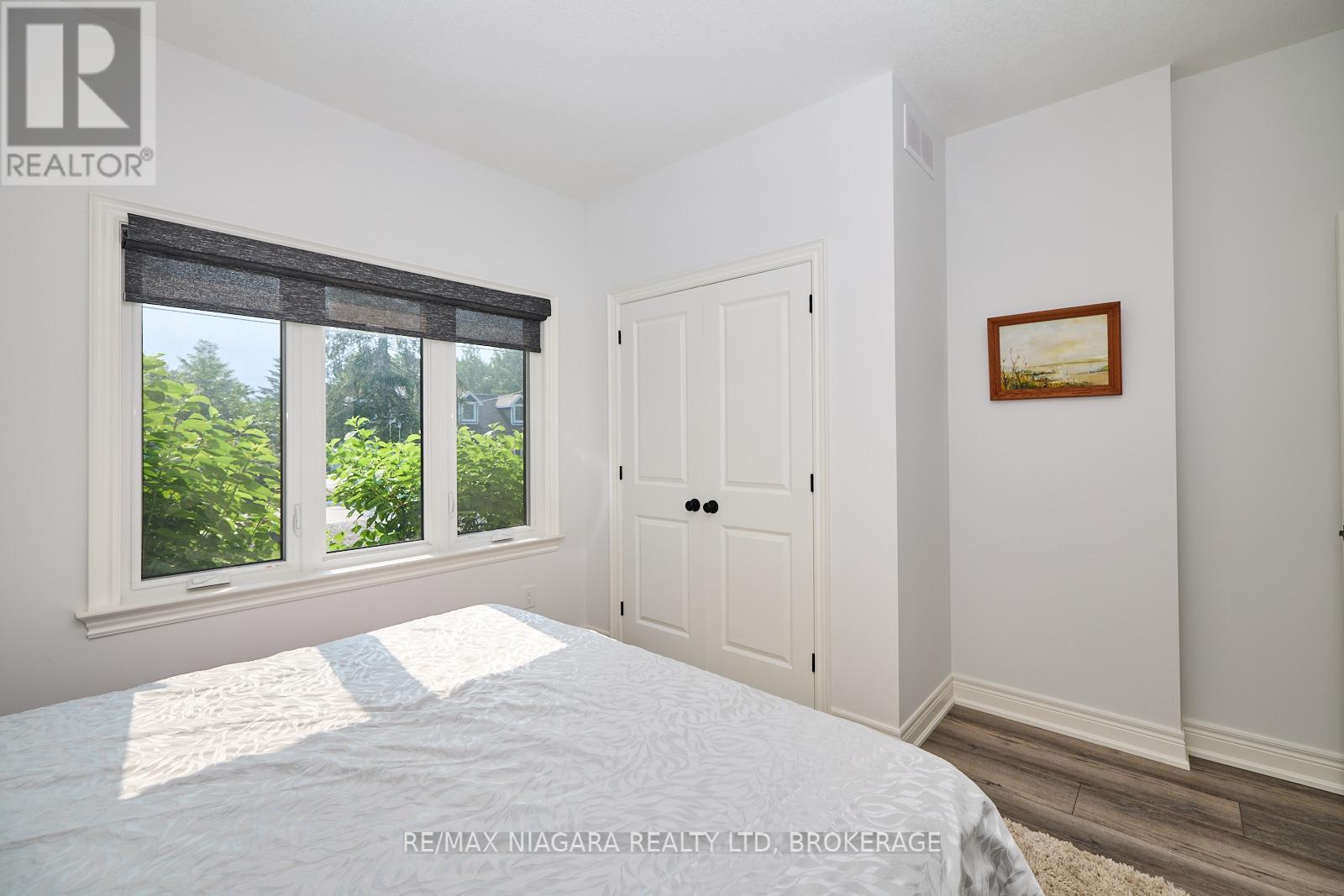 Property at 201 PLEASANT AVENUE N image 5