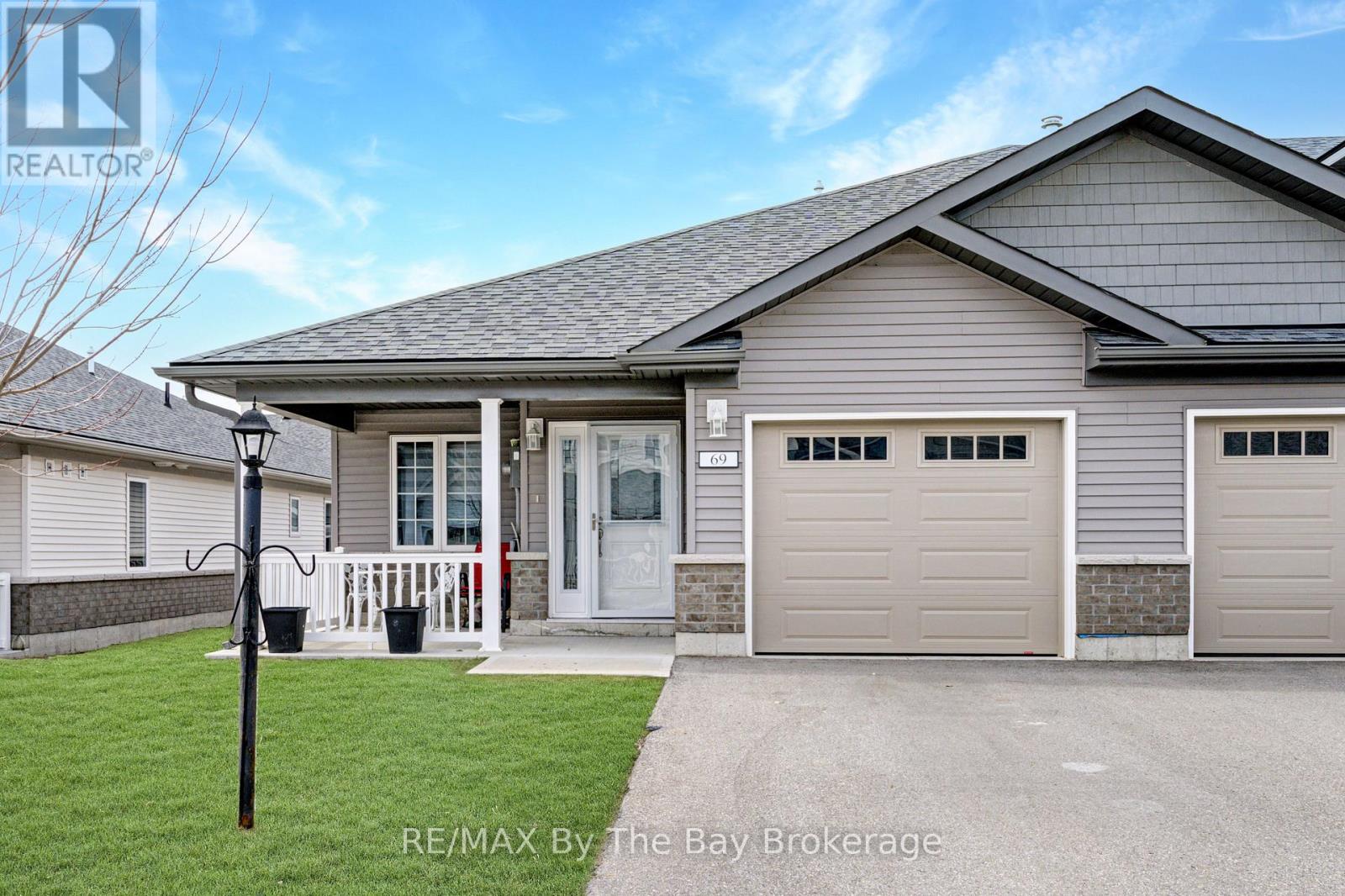 Property at 69 IVY CRESCENT image 1
