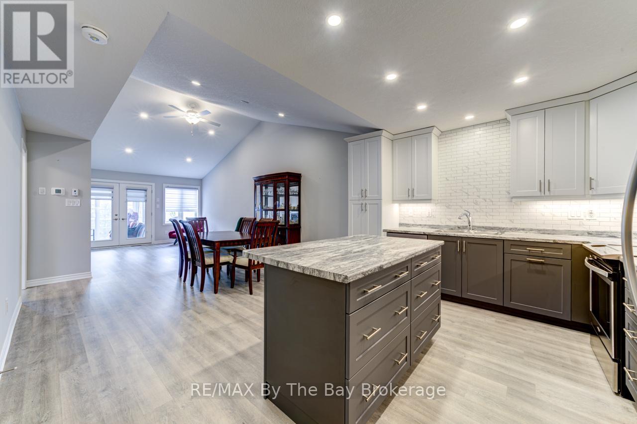 69 Ivy Crescent, Wasaga Beach, Ontario  L9Z 0H8 - Photo 8 - S12055106