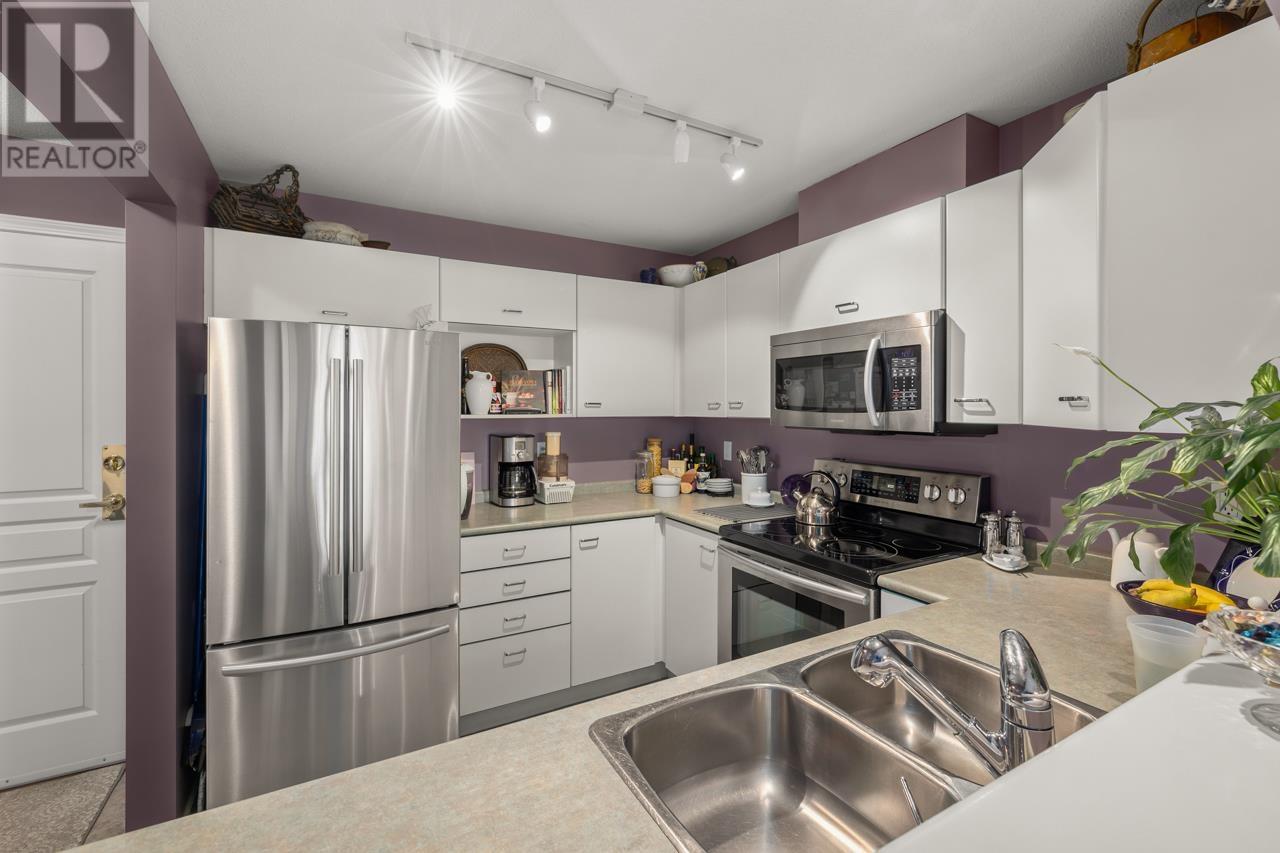 427 1252 Town Centre Boulevard, Coquitlam, British Columbia  V3B 7R7 - Photo 8 - R2984632