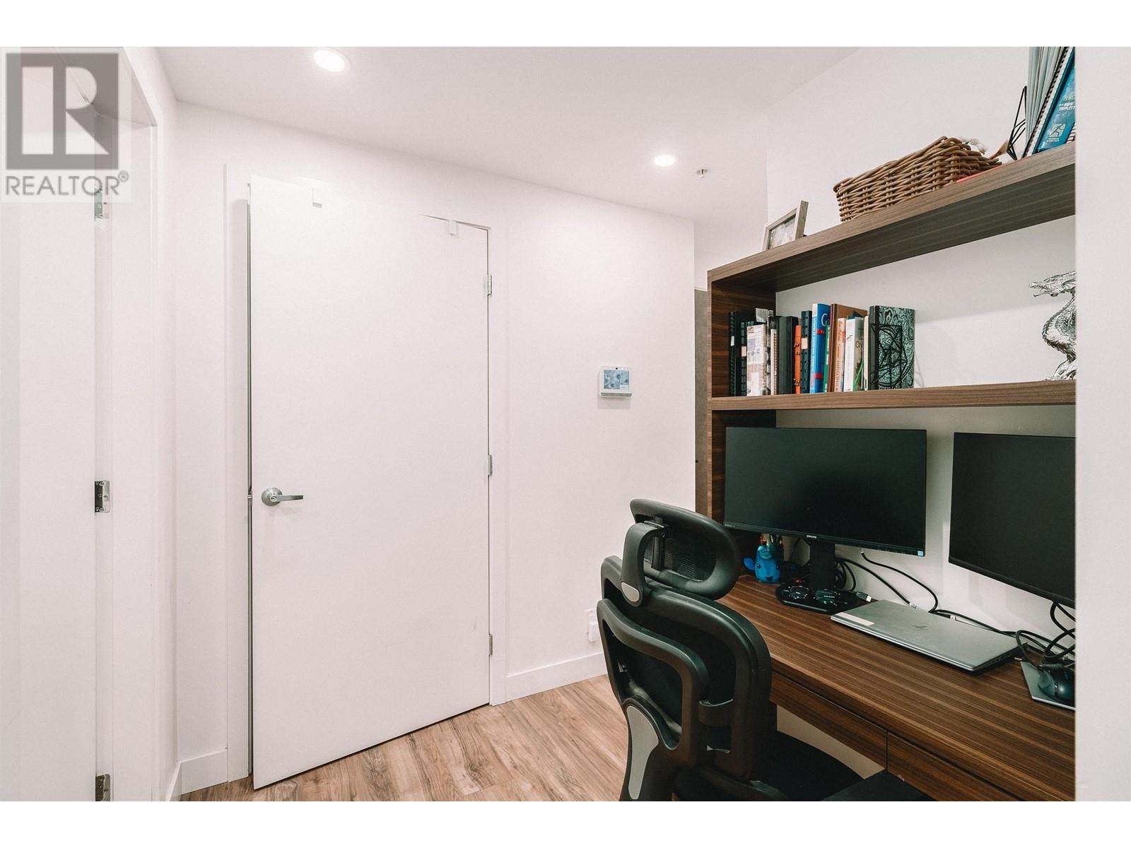111 9150 University High Street, Burnaby, British Columbia  V5A 0C5 - Photo 26 - R2984633