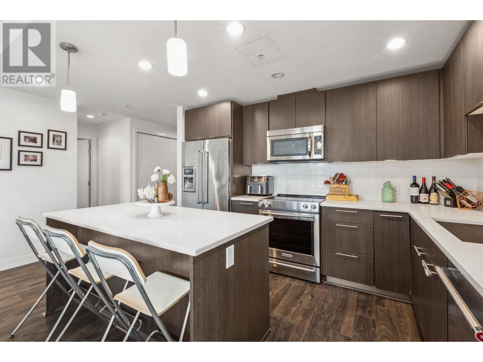 425 723 W 3rd Street, North Vancouver, British Columbia  V7M 0E4 - Photo 11 - R2984675
