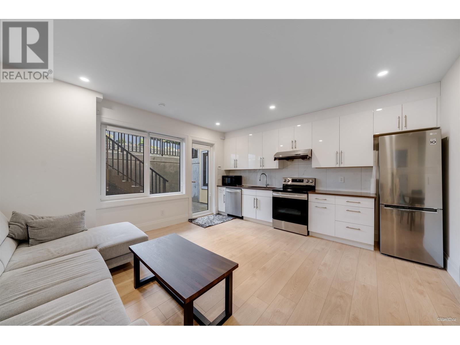 7415 Lambeth Drive, Burnaby, British Columbia  V5E 4B4 - Photo 31 - R2984663