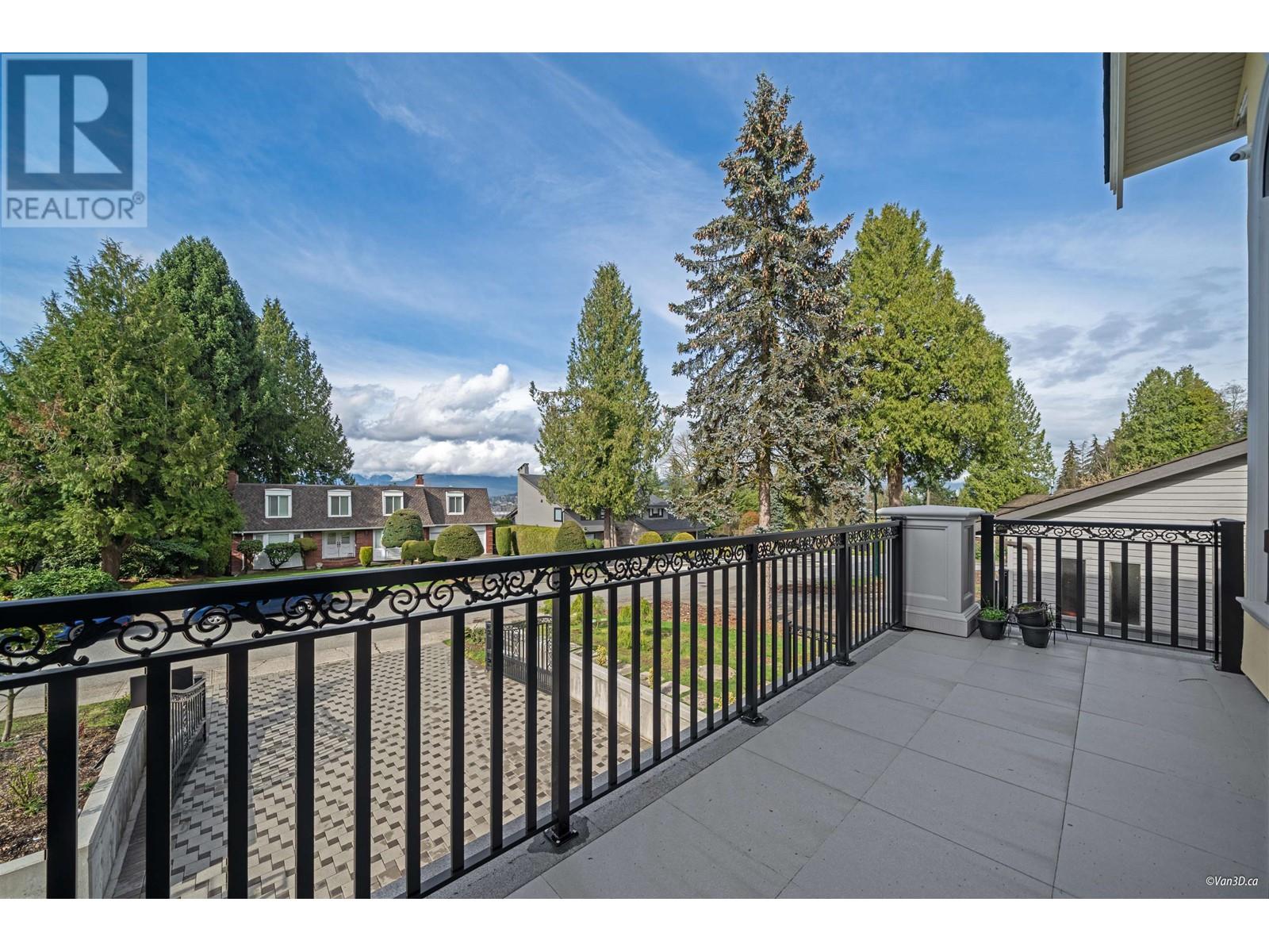 7415 Lambeth Drive, Burnaby, British Columbia  V5E 4B4 - Photo 7 - R2984663